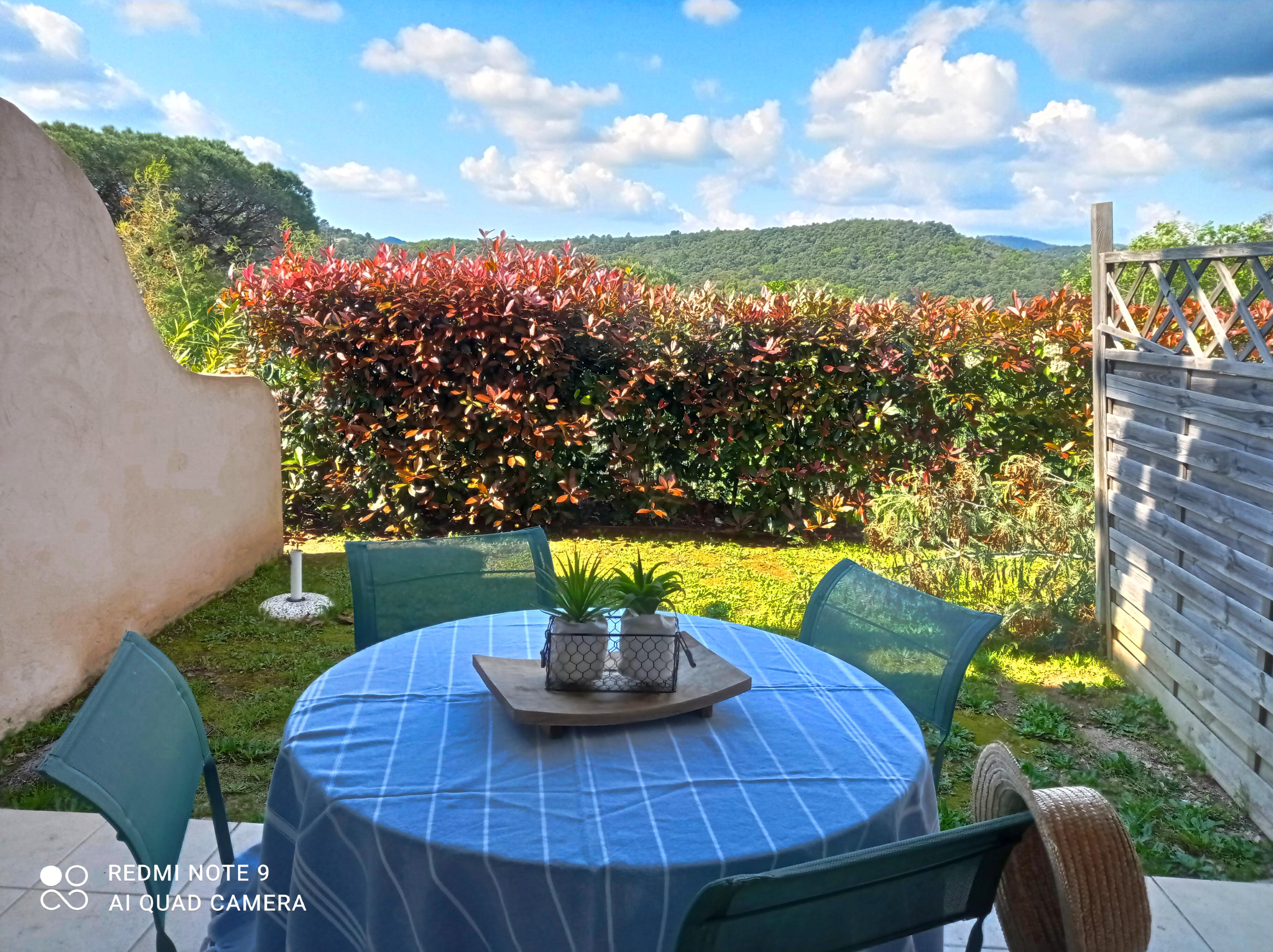 Garden & City Les Bastides De Grimaud Luaran gambar