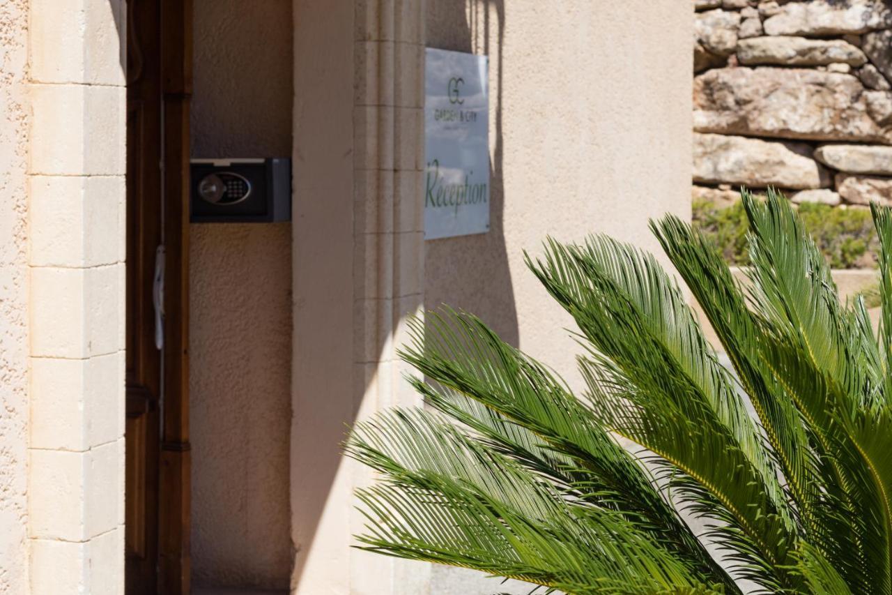 Garden & City Les Bastides De Grimaud Luaran gambar